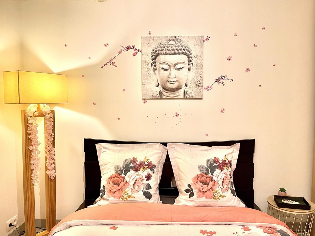 *le Lotus*fiber Wifi*hyper Center* Appartement Salon-de-Provence
