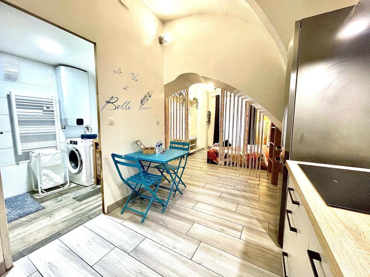 *le Lotus*fiber Wifi*hyper Center* * Salon-de-Provence