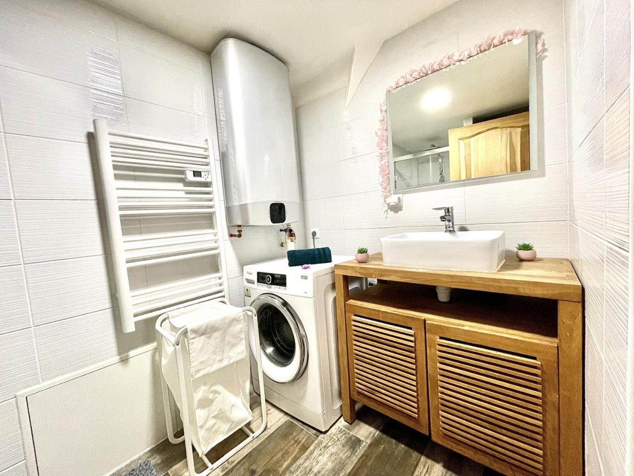 *le Lotus*fiber Wifi*hyper Center* Salon-de-Provence